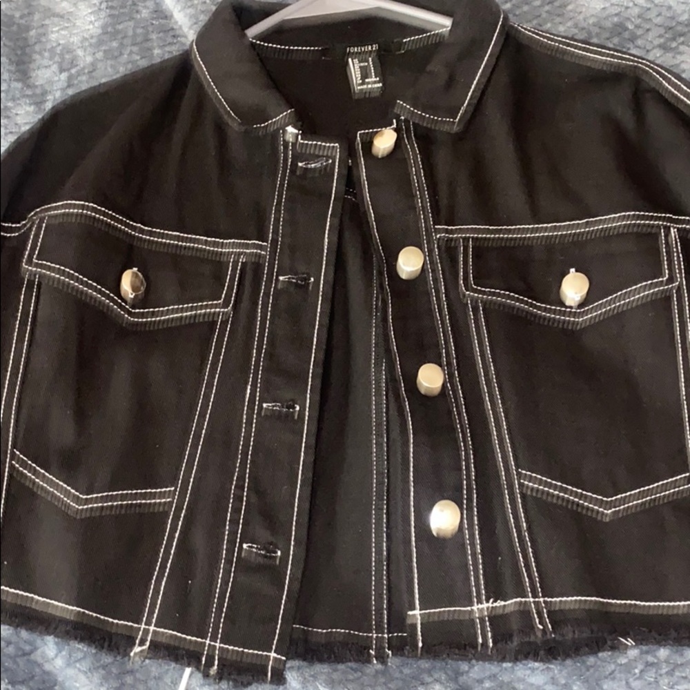 Cropped Black Jean Jacket